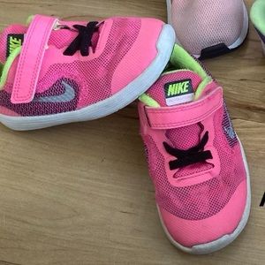 Toddler girl Nike shoes